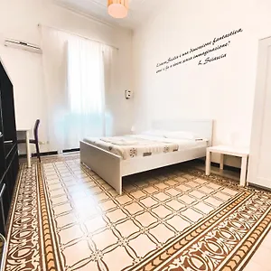  Couette-café Liolà Italie