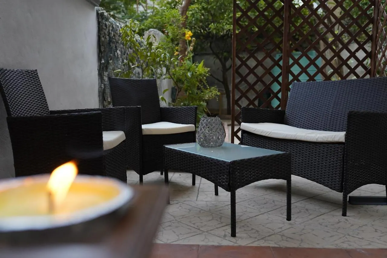 Bella Palermo Bed & Breakfast 2*,
